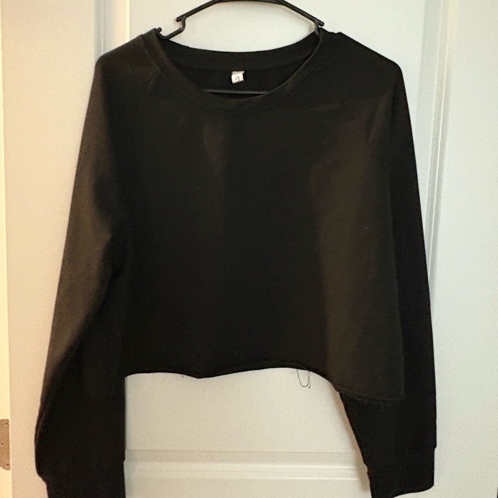 Black Women's Cropped Sweatshirt